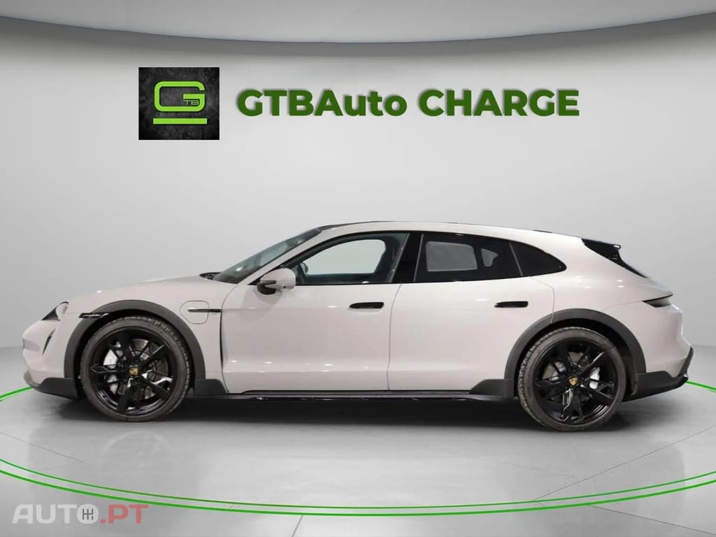 Porsche Taycan I.V.A DEDUTÍVEL Turbo