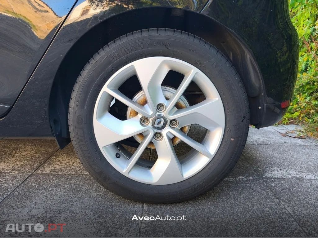 Renault Clio (Energy) TCe 90 Start & Stop LIMITED