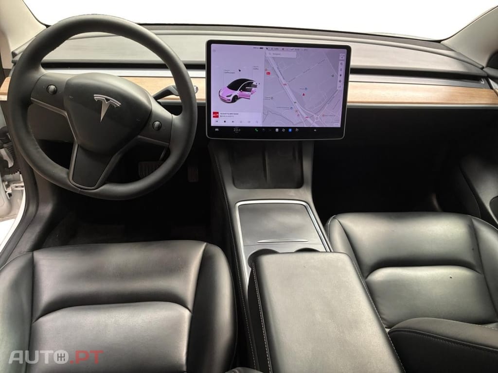 Tesla Model 3 Standard Range Plus RWD