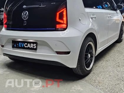 Volkswagen e-Up Style Plus