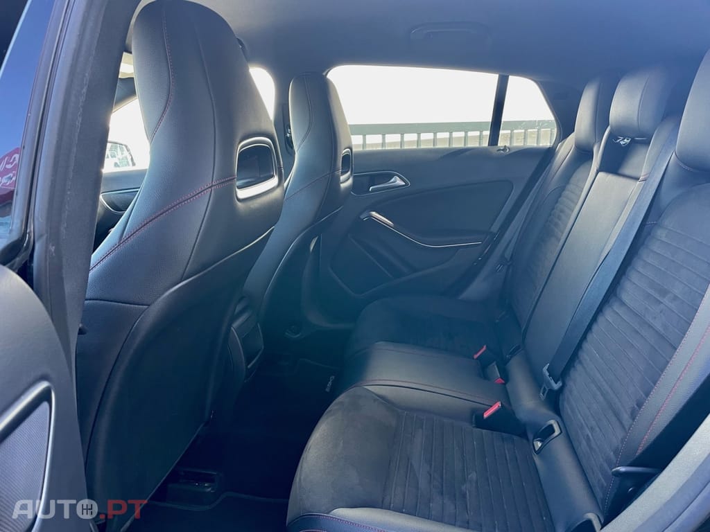 Mercedes-Benz CLA 220 Shooting Brake d 4Matic 7G-DCT AMG Line