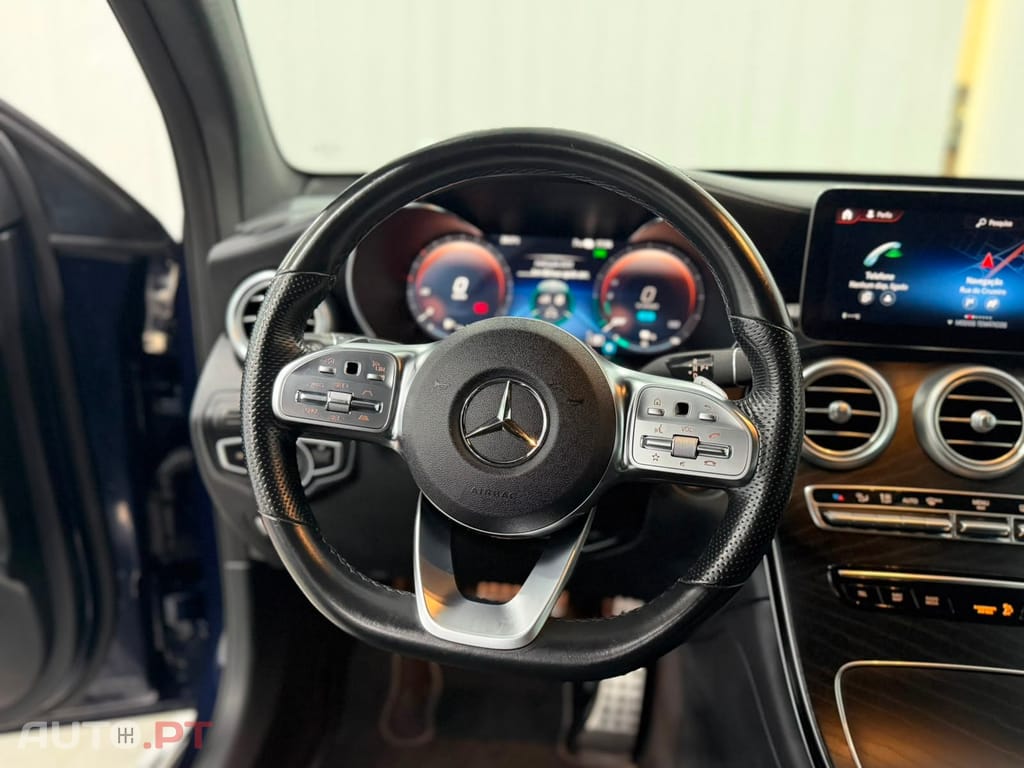 Mercedes-Benz GLC 300 e Coupé 4Matic