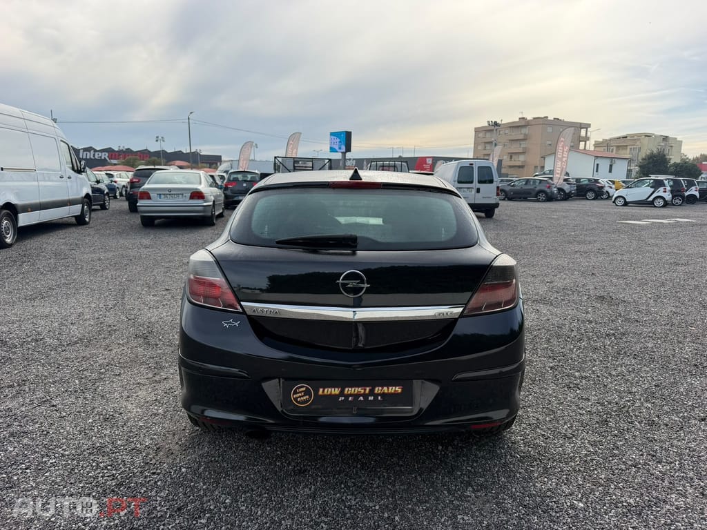 Opel Astra GTC 1.7 CDTi