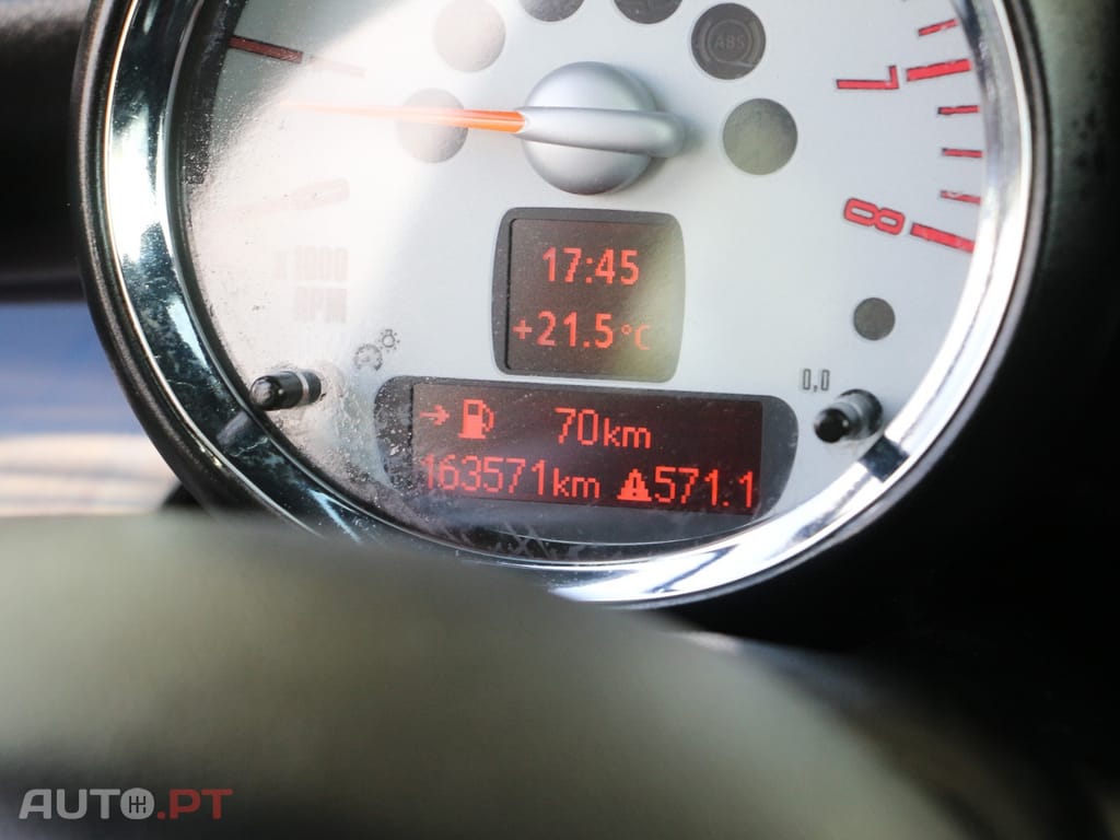 MINI Cooper John Cooper Works