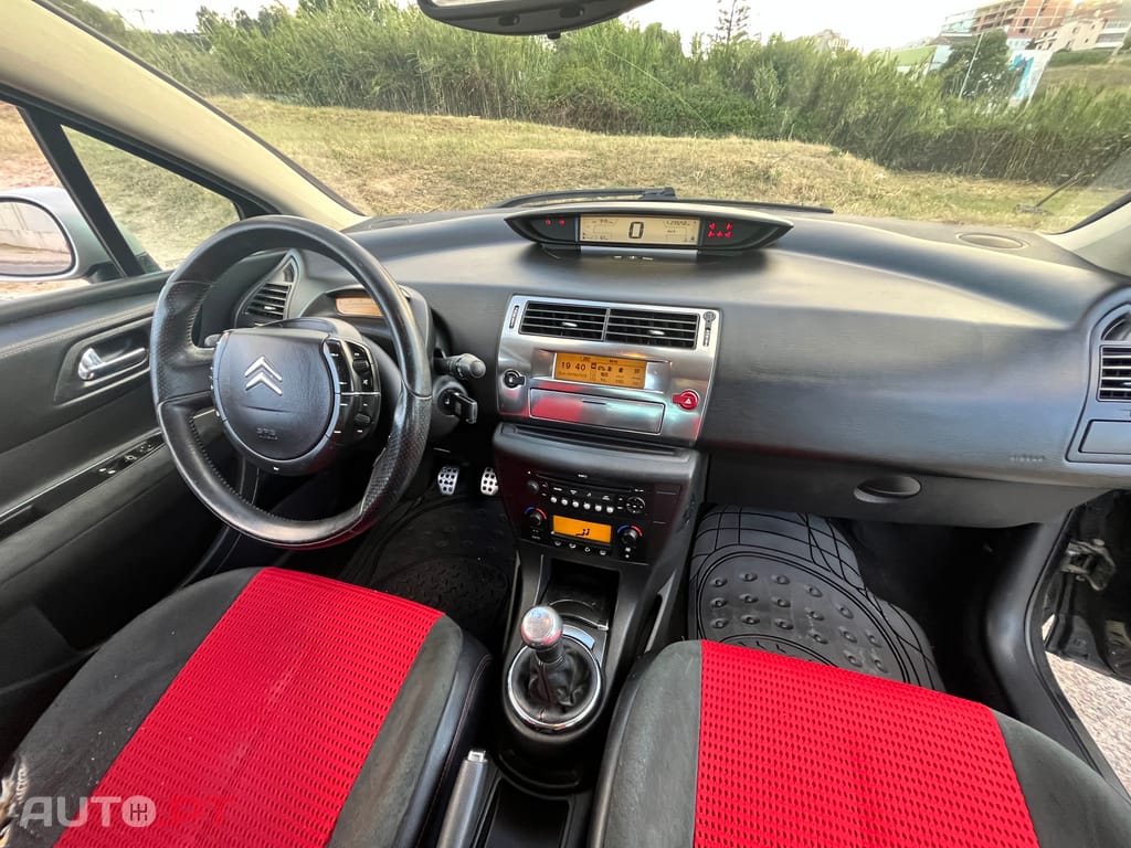 Citroen C4 1.6 HDI Loeb edição 1804