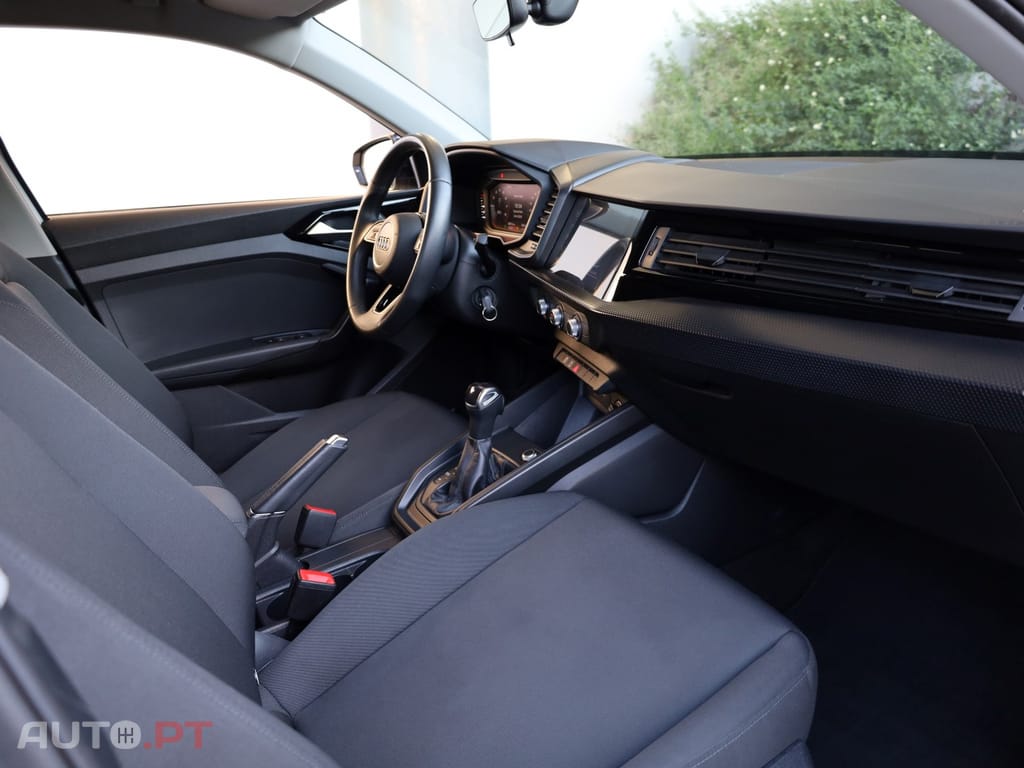 Audi A1 SB 30 TFSI S tronic