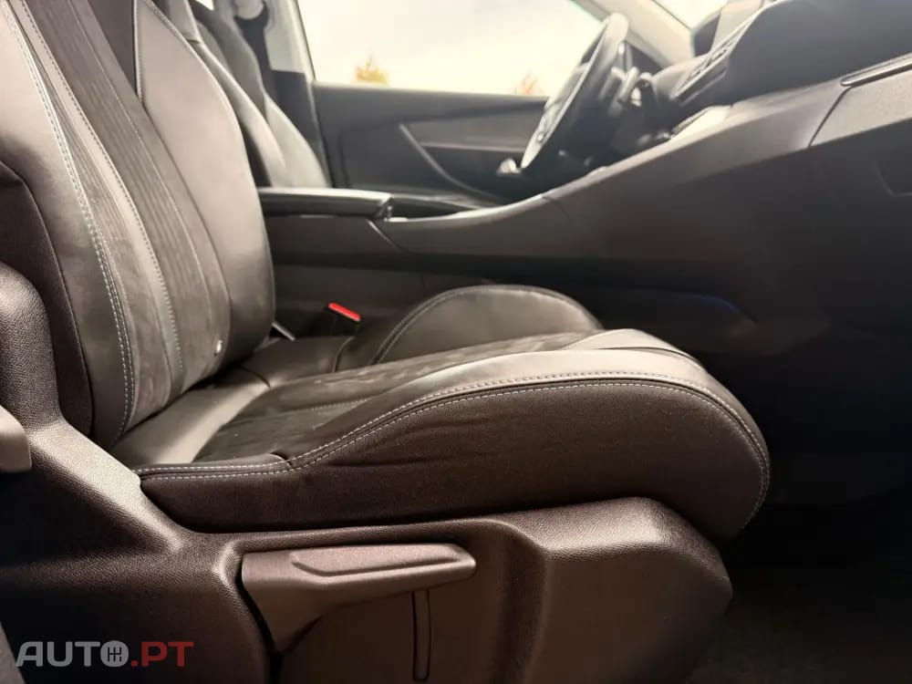 Peugeot 3008 1.6 BlueHDi Crossway EAT6