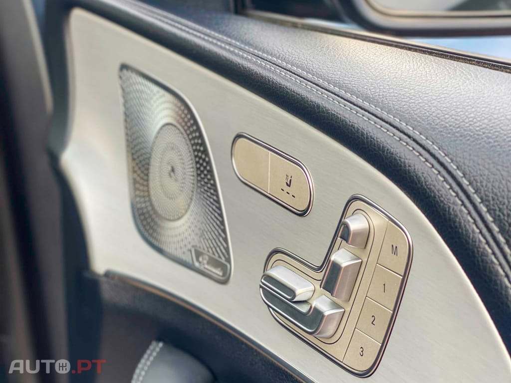 Mercedes-Benz GLE Outro