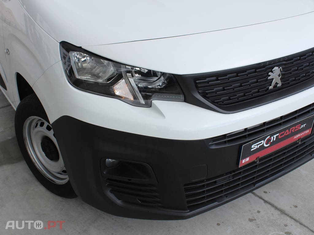 Peugeot Partner 1.5 BlueHDi Premium Standard