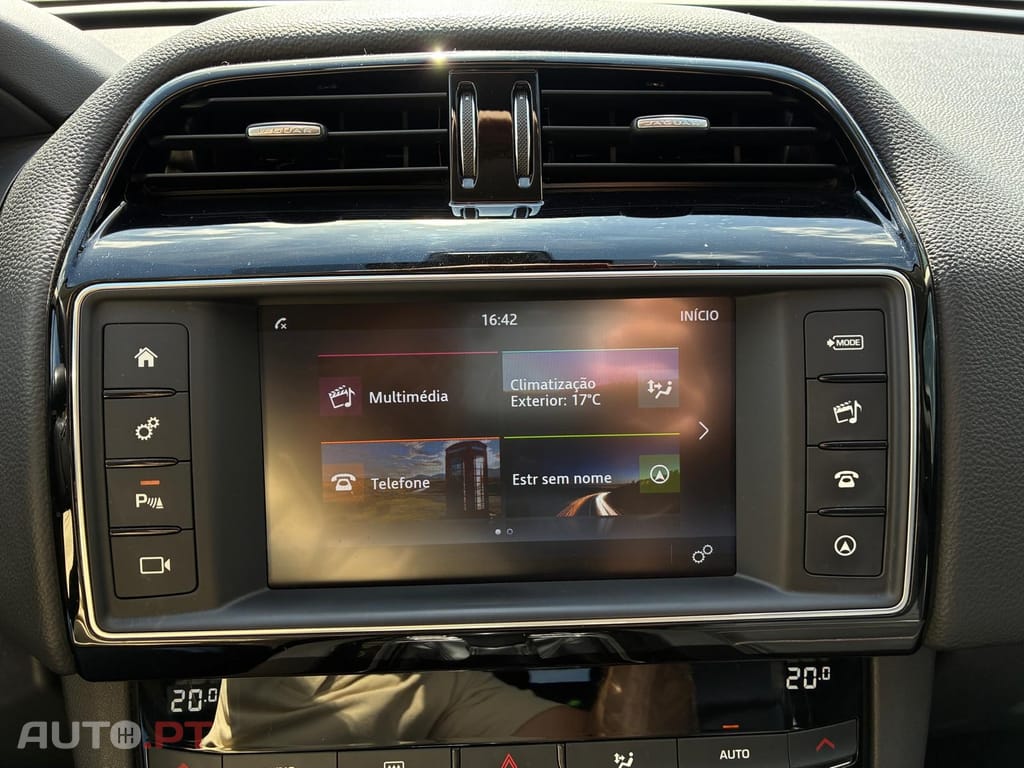 Jaguar F-Pace 2.0 i4D Pure