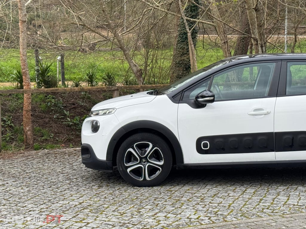 Citroen C3 1.2 PureTech Shine EAT6