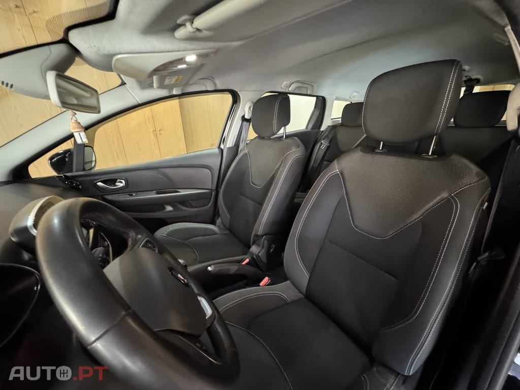 Renault Clio Sport Tourer 1.5 dCi Limited