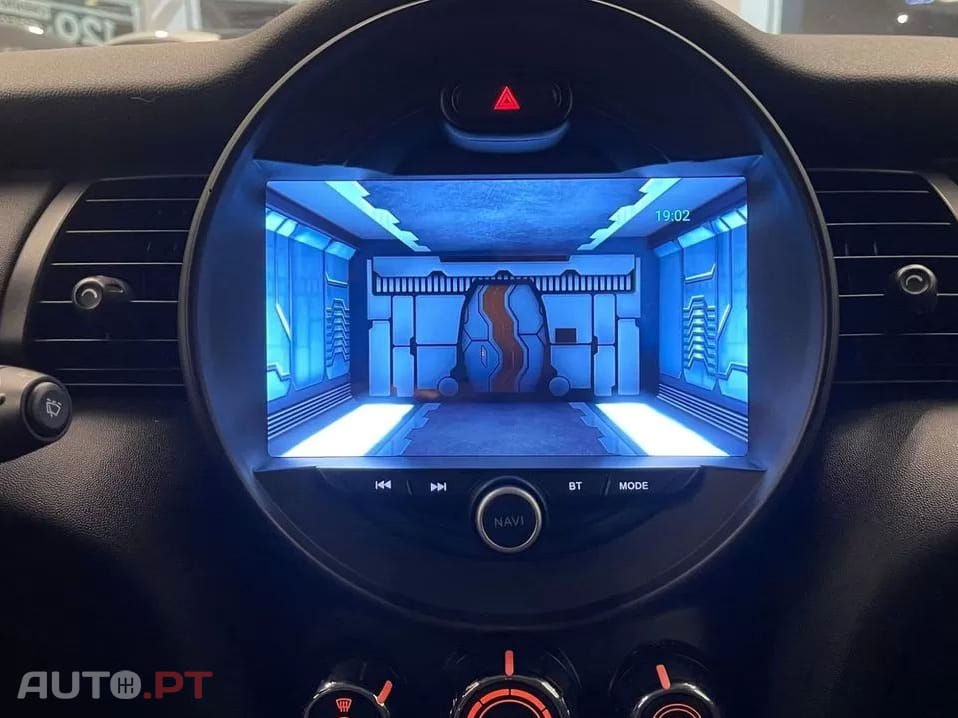 MINI One D - GPS/BLACK DETAILS