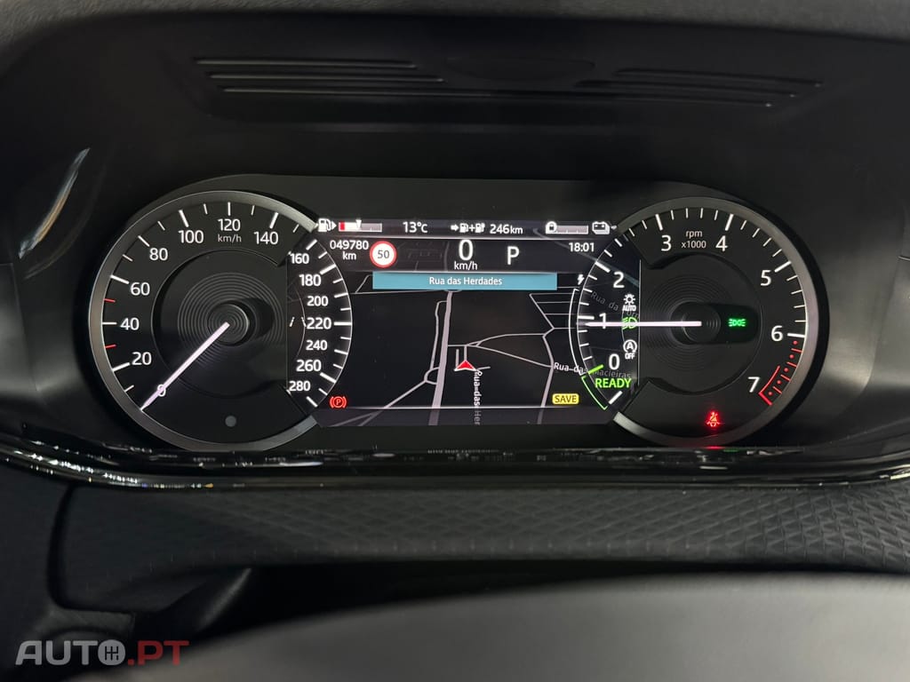 Land Rover Evoque 1.5 P300e AWD R-Dynamic S Auto