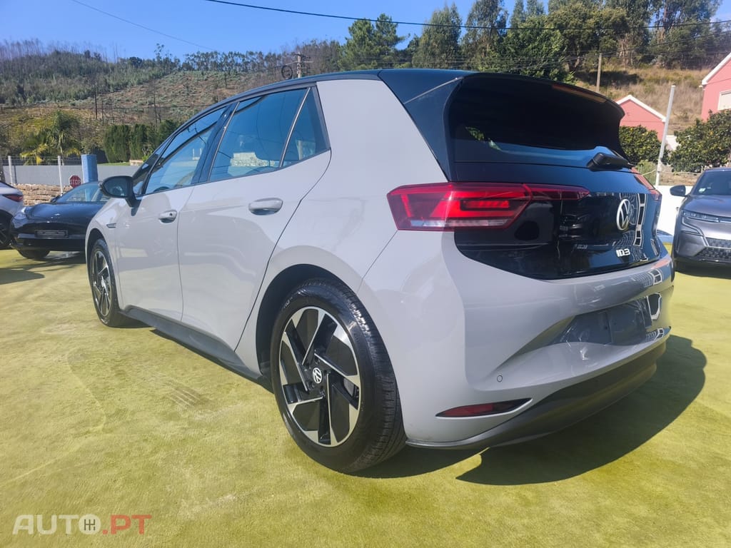 Volkswagen Id.3 58 kWh 1st