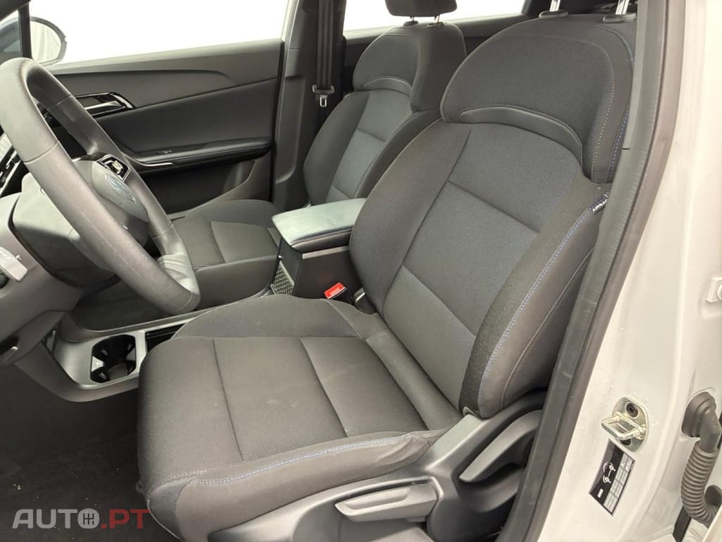 MG MG4 51 kWh Standard