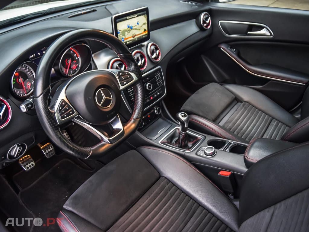 Mercedes-Benz CLA 200 d AMG Line