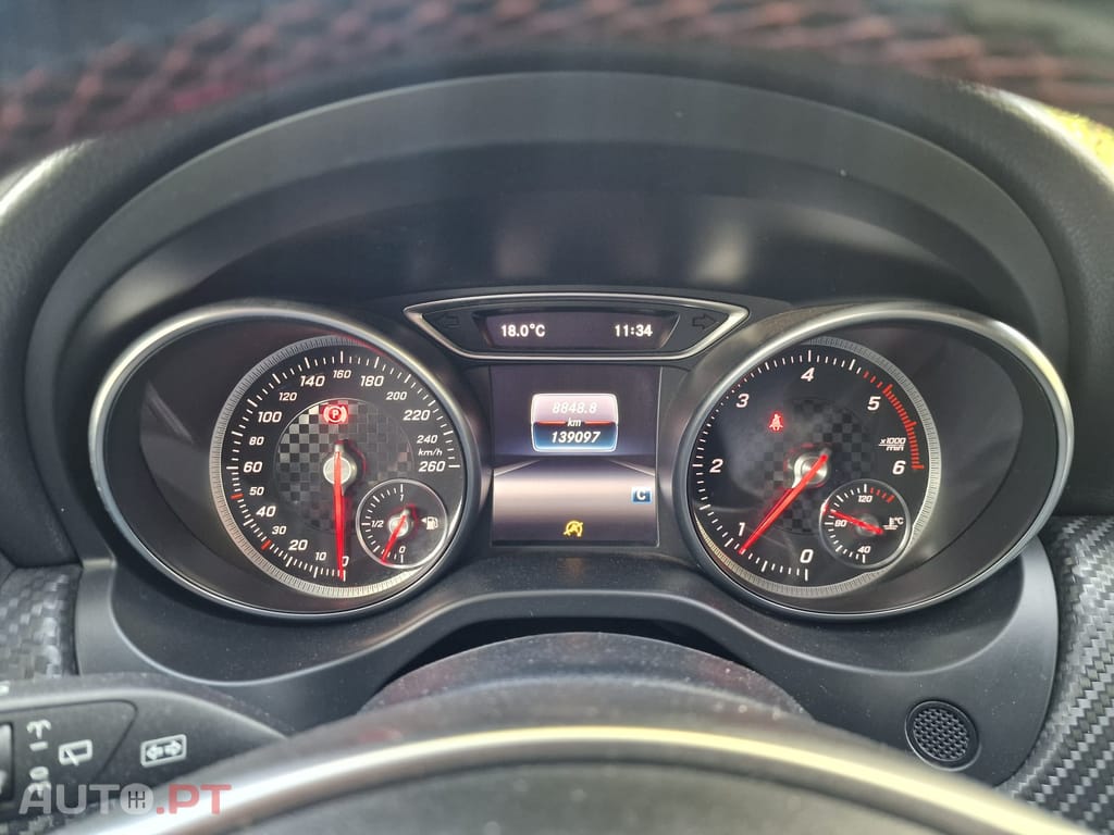 Mercedes-Benz A 180 d AMG Line