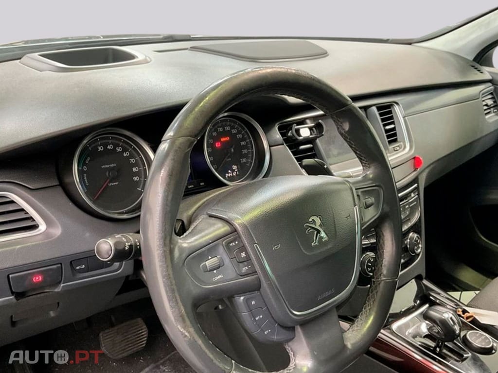 Peugeot 508 RXH 2.0 HDi Hybrid4 2-Tronic