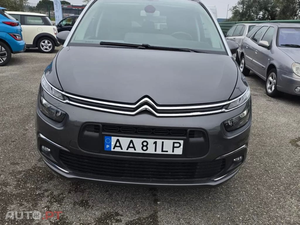 Citroen C4 SpaceTourer 1.5 BlueHDi Shine EAT8