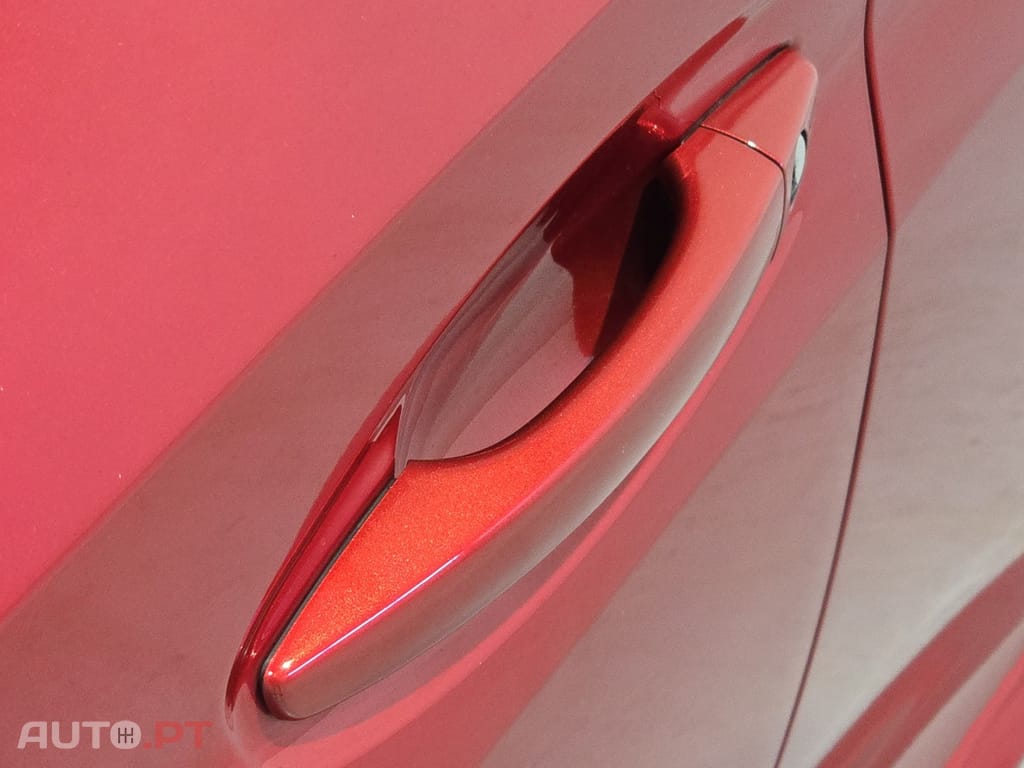 Peugeot E-208 50 kWh Style