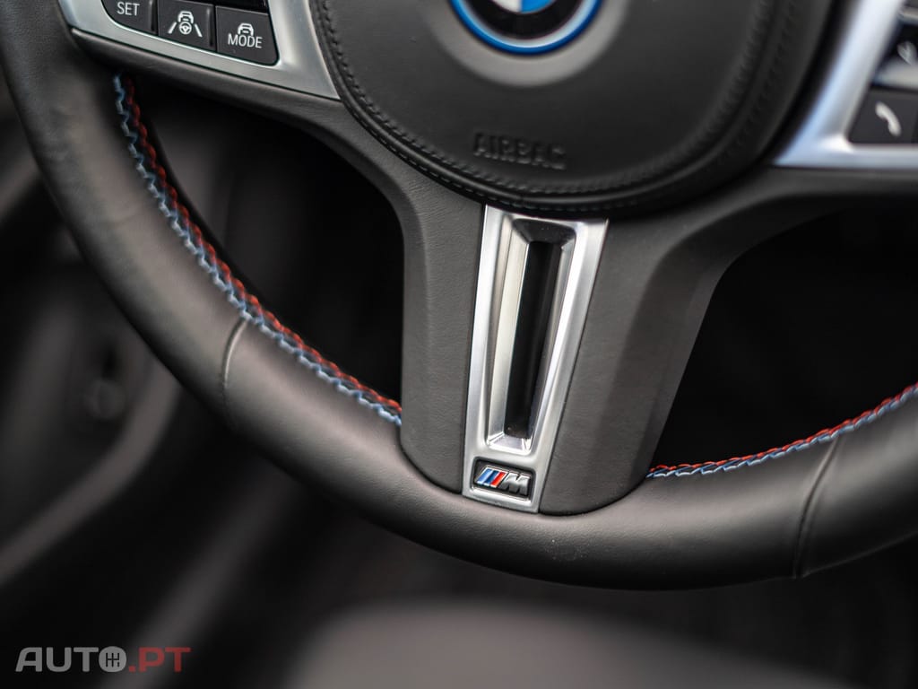 BMW i4 M50