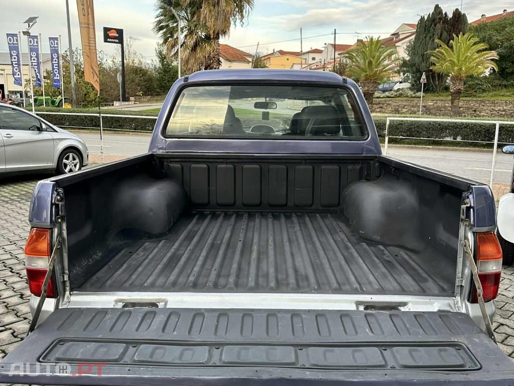 Mitsubishi L200 2.5 TD CD AC