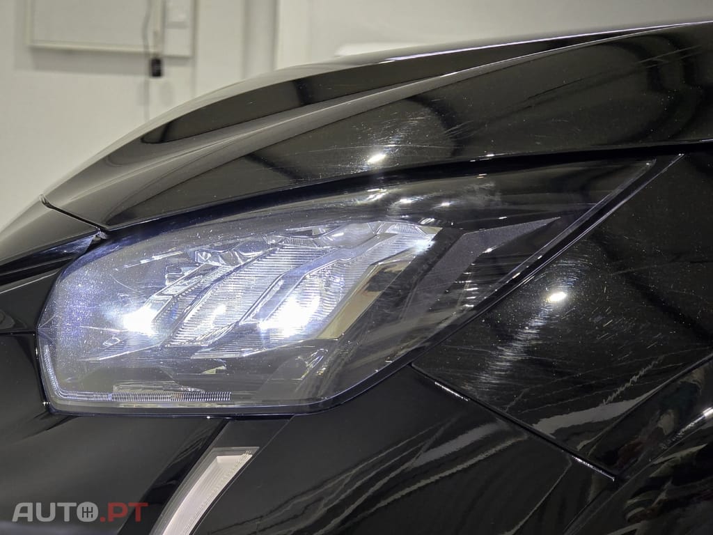 Peugeot E-208 50 kWh Style