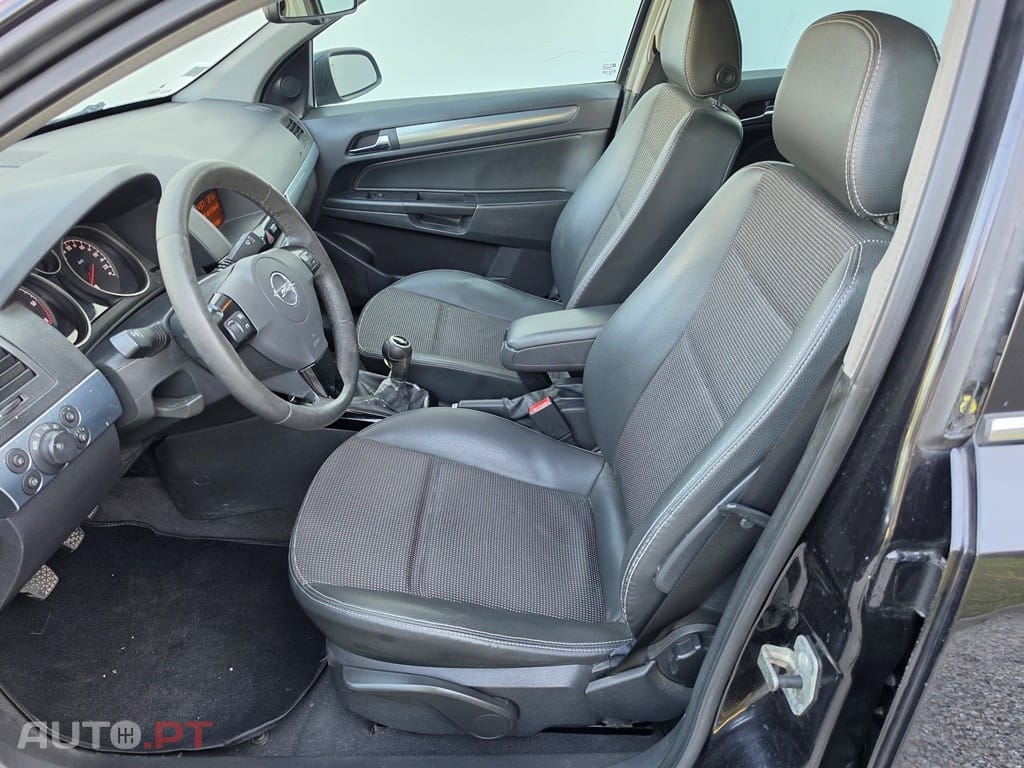 Opel Astra Caravan 1.3 CDTi Enjoy