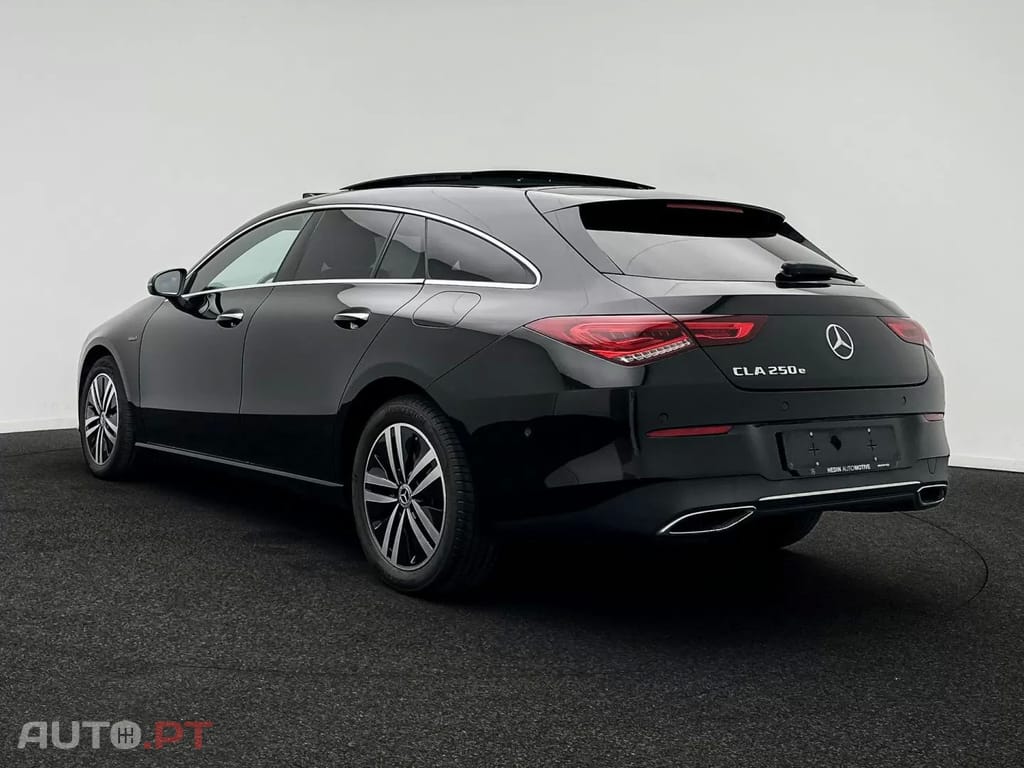 Mercedes-Benz CLA 250 e Shooting Brake Style Plus
