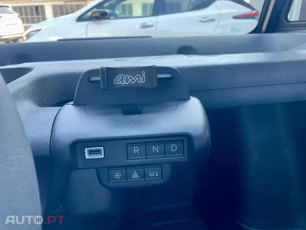 Citroen Ami Outro