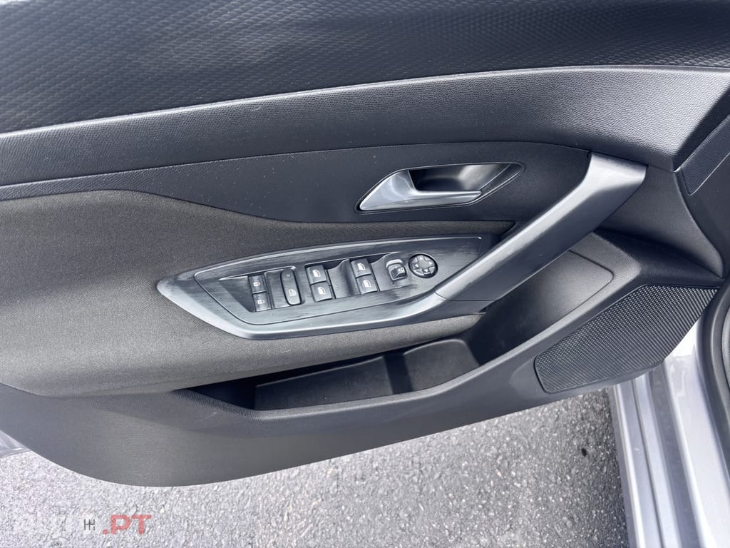 Peugeot 308 SW 1.6 Hybrid Allure Pack e-EAT8