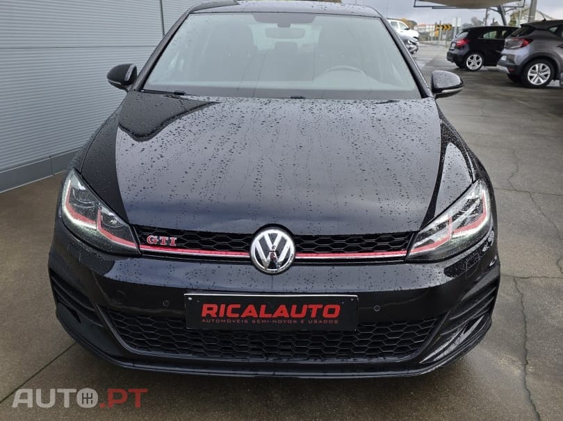 Volkswagen Golf GTI (BlueMotion ) DSG Performance