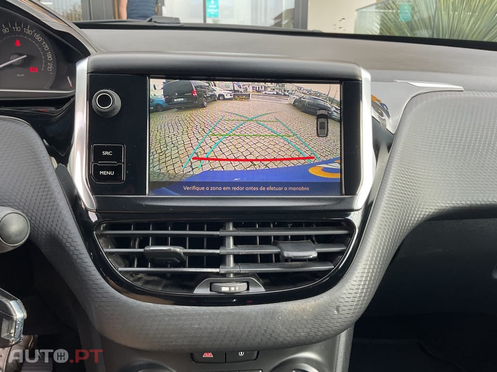 Peugeot 2008 1.2 PureTech Style