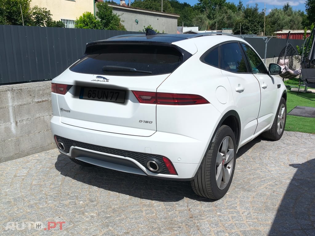 Jaguar E-Pace S dynamic