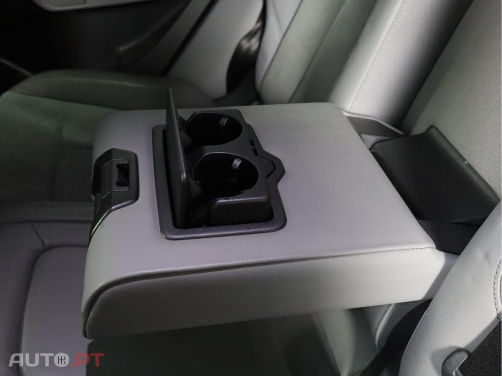 Audi Q5 50 TFSIe quattro S tronic Advance PHEV