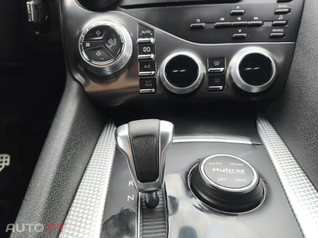 DS DS5 2.0HDi SPORTCHIC HYbrid4 