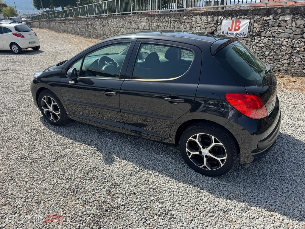Peugeot 207 1.6 HDi Premium