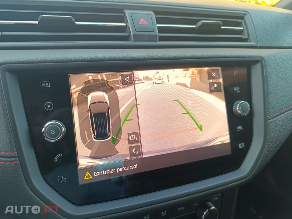 Seat Arona 1.0 TSI FR DSG - Automático