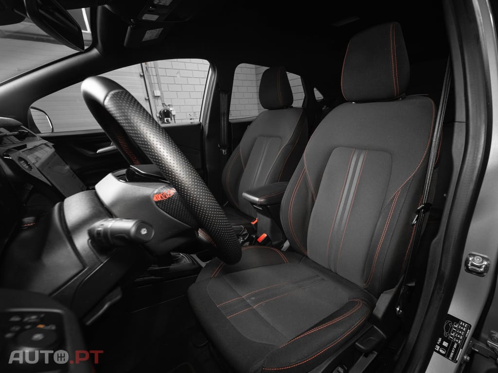 Ford Puma 1.0 EcoBoost MHEV ST-Line