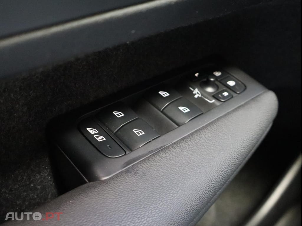 Volvo XC40 1.5 T4 211 PHEV Essential