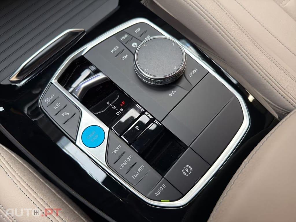 BMW iX3 I.V.A DEDUTIVEL Impressive M-Paket