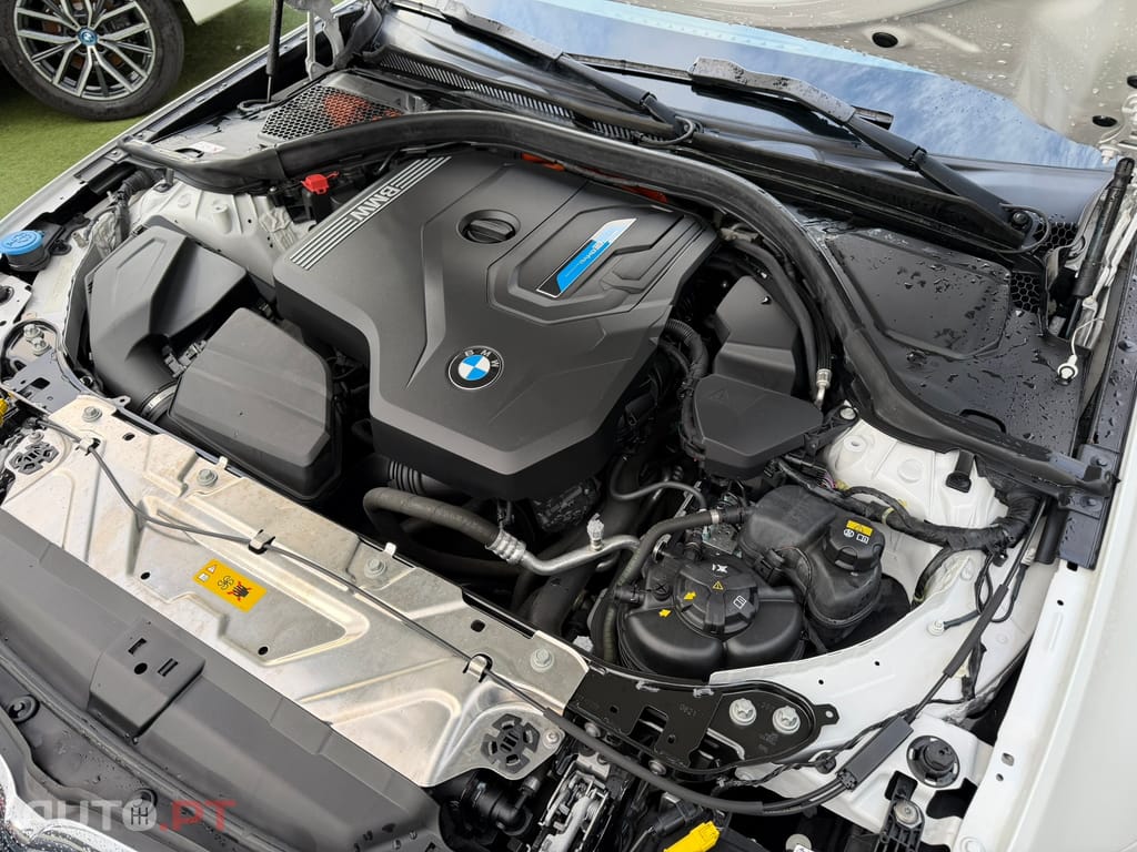 BMW 320 e Corporate Edition Auto
