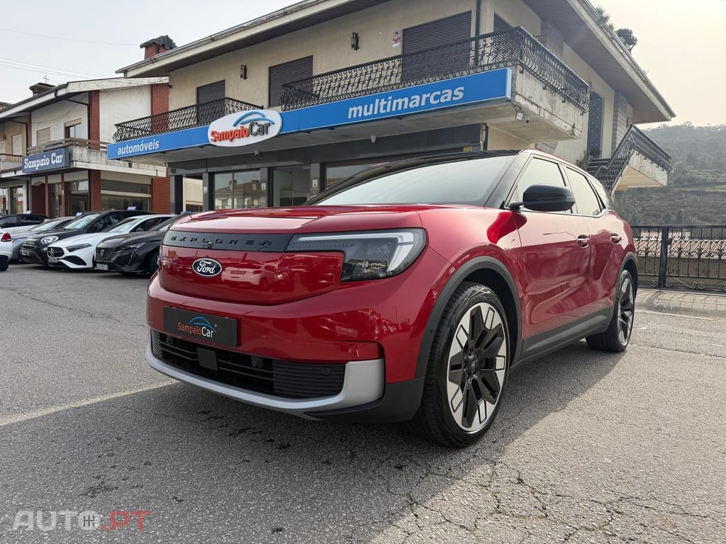 Ford Explorer 77 kWh Premium