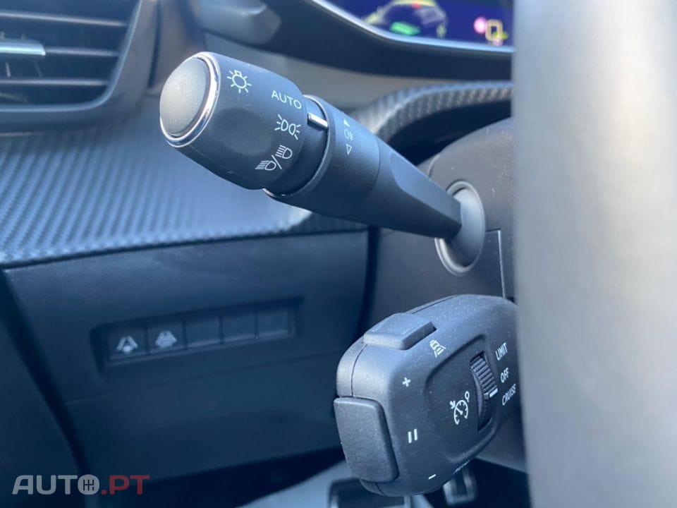 Peugeot E-208 GT Pack