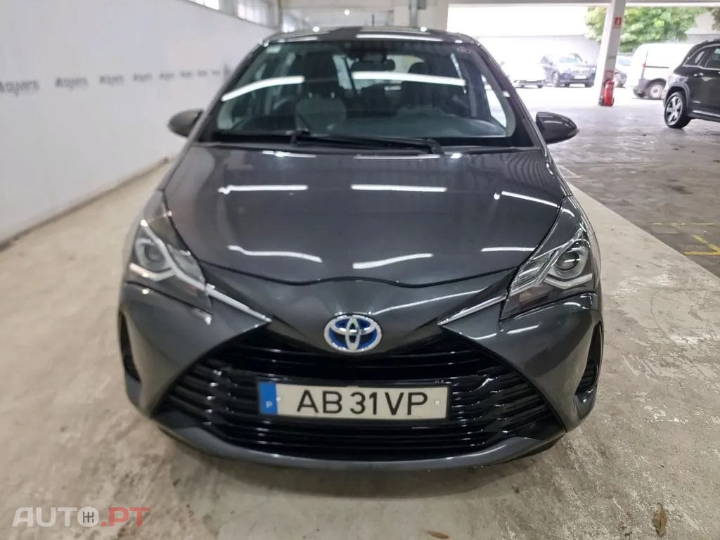 Toyota Yaris 1.5 HSD Comfort