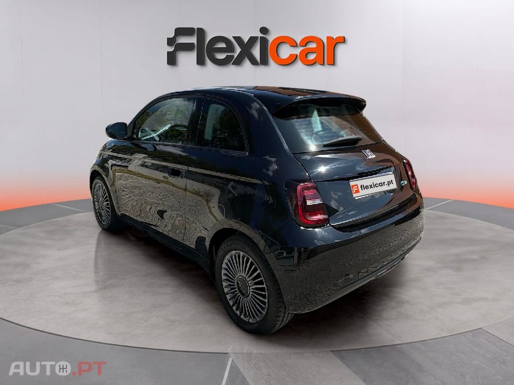 Fiat 500e Icon Plus 42 KWh