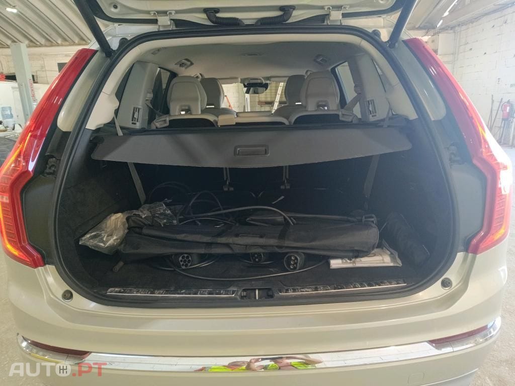 Volvo XC90 2.0 T8 PHEV Inscription Expression AWD