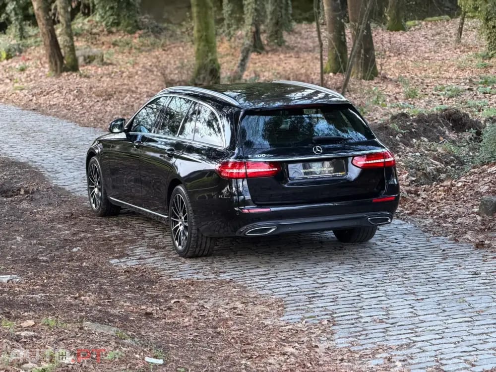 Mercedes-Benz E 300 de AMG Line