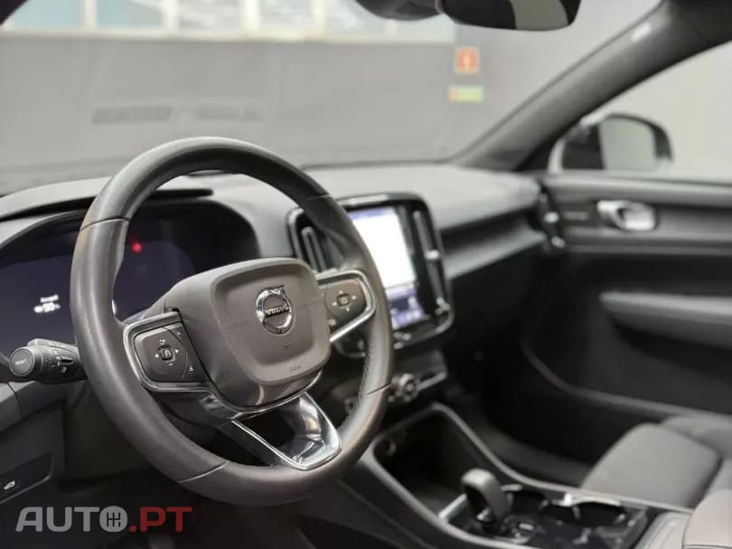 Volvo C40 69kwh recharge ultimate